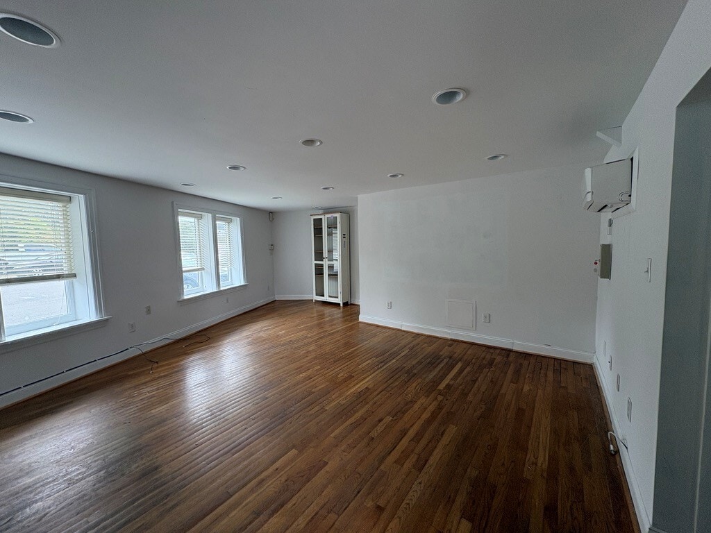 1726 Altamont Ave, Richmond, VA à louer Photo intérieure– Image 1 sur 11