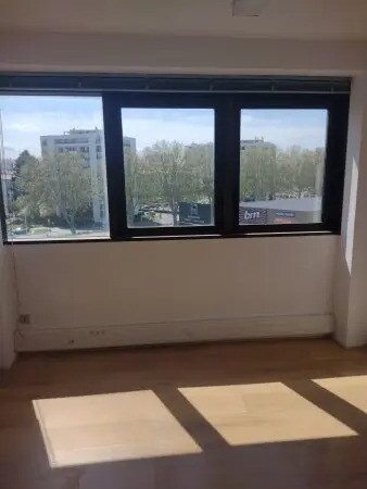 Bureau dans Perpignan à vendre - Photo de l’immeuble – Image 2 sur 4