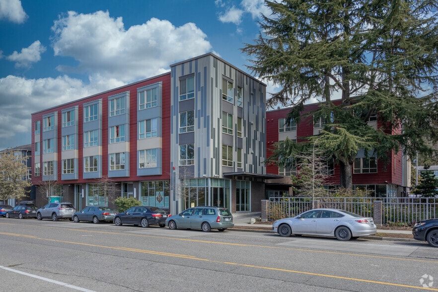 5444 Delridge Way SW, Seattle, WA à louer - Photo principale – Image 1 sur 9