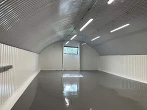 Burdett Rd, Londres à louer Photo intérieure– Image 2 sur 3