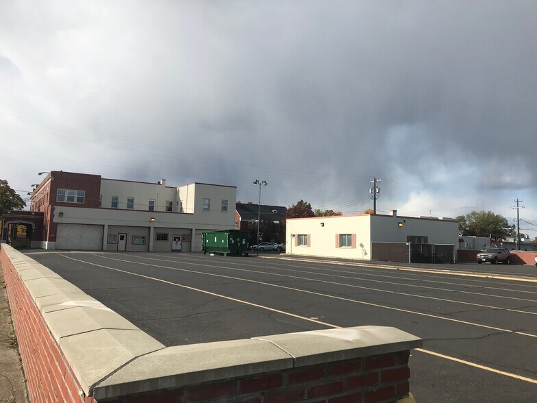 1315 W Lincoln Blvd, Spokane, WA à vendre - Photo de l’immeuble – Image 2 sur 4