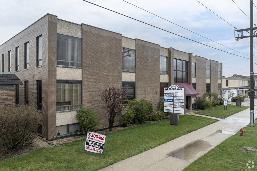 10526 W Cermak Rd, Westchester, IL à vendre - Photo de l’immeuble – Image 2 sur 7