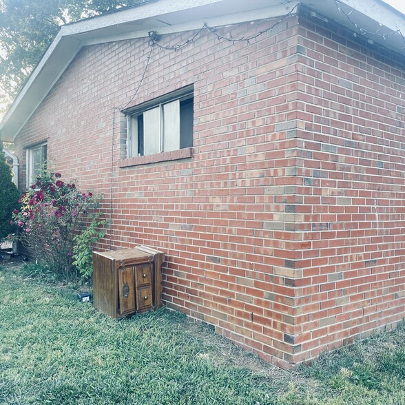 3425 Martin Ave, Greensboro, NC à vendre - Photo de l’immeuble – Image 3 sur 5