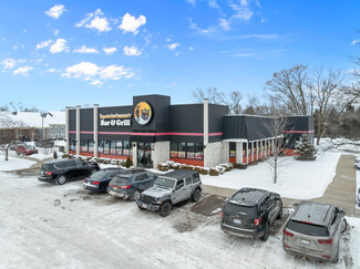 Plus de détails pour 618 Allegan St, Plainwell, MI - Local commercial à vendre