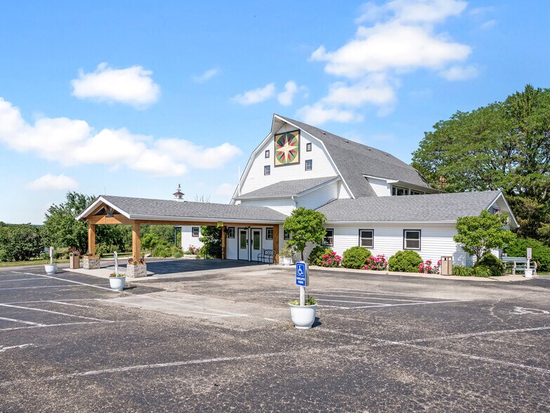 2973 N Il Route 71, Ottawa, IL à vendre - Photo de l’immeuble – Image 2 sur 51