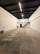 4755 Mercantile Ave, Naples, FL à louer Photo intérieure– Image 1 sur 3