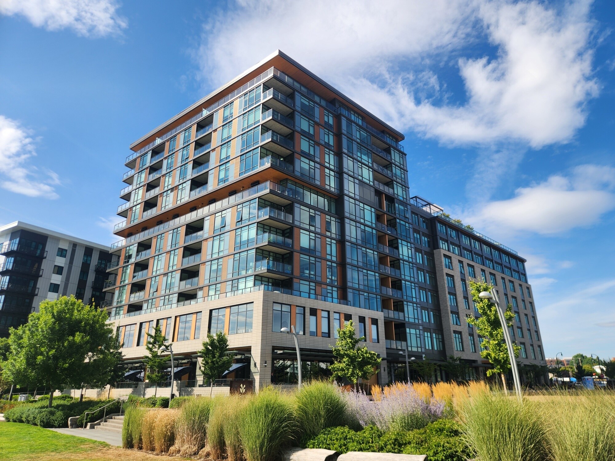 1015 W Columbia Way, Vancouver, WA à louer Photo principale– Image 1 sur 7