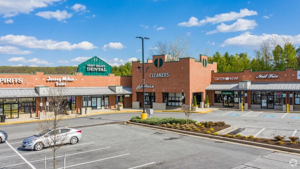 11301-11399 York Rd, Hunt Valley, MD à louer - Photo de l’immeuble – Image 1 sur 7
