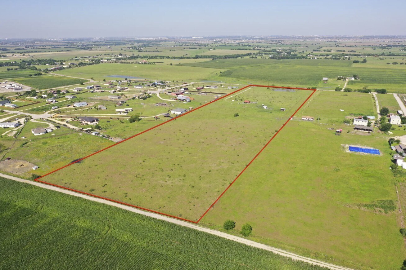 20333 Wind Farm Rd, Coupland, TX à vendre Aérien– Image 1 sur 5