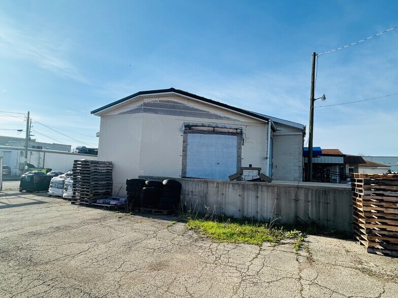 305 W Madison St, Waterloo, WI à vendre - Photo de l’immeuble – Image 3 sur 12