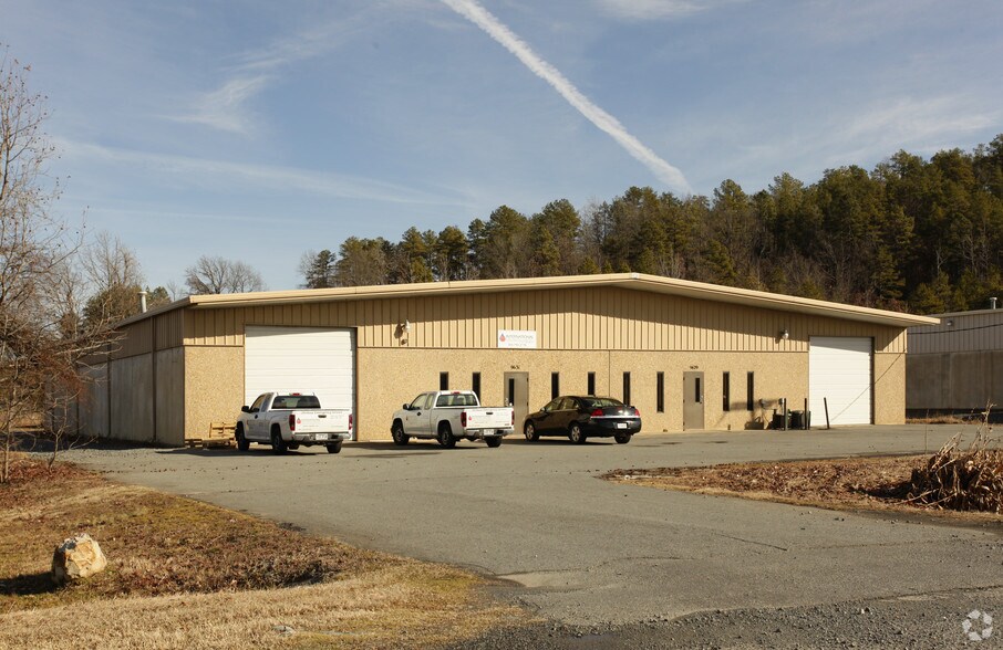 9629-9631 Rowlett Ln, Maumelle, AR à louer - Photo principale – Image 1 sur 18