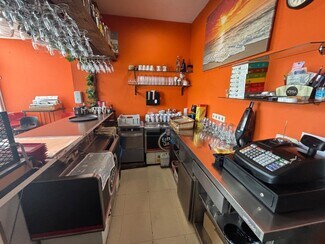Plus de détails pour Local commercial à louer