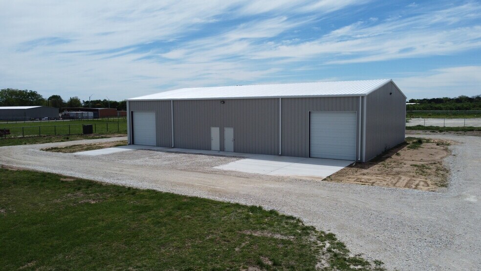 490 Locust St, Whitesboro, TX à louer - Photo principale – Image 1 sur 15