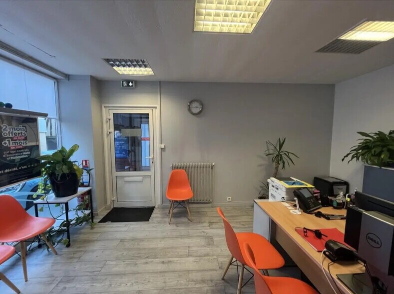 Local commercial dans Montivilliers à louer - Photo intérieure – Image 2 sur 3