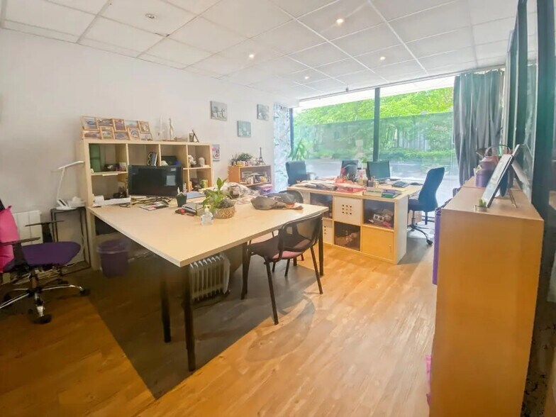 Bureau dans Paris à vendre - Photo de l’immeuble – Image 1 sur 8
