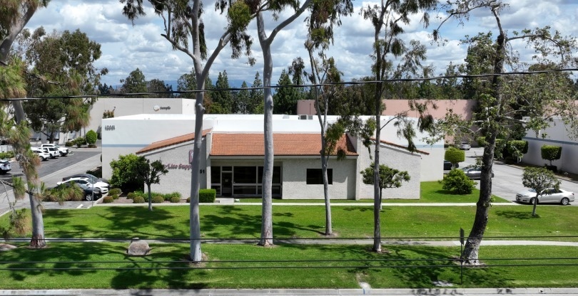 12951 166th St, Cerritos, CA à vendre - Photo principale – Image 1 sur 22
