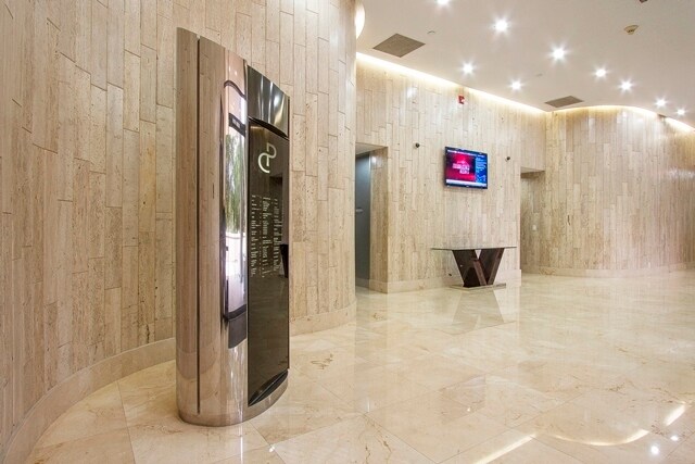 1900 Glades Rd, Boca Raton, FL à louer - Photo intérieure – Image 1 sur 2