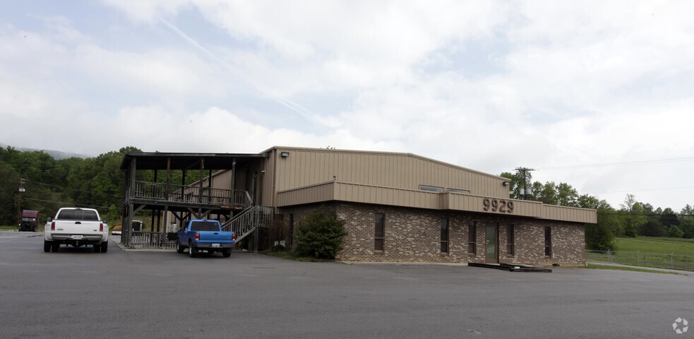 9929 Rutledge Pike, Corryton, TN à louer - Photo de l’immeuble – Image 2 sur 2