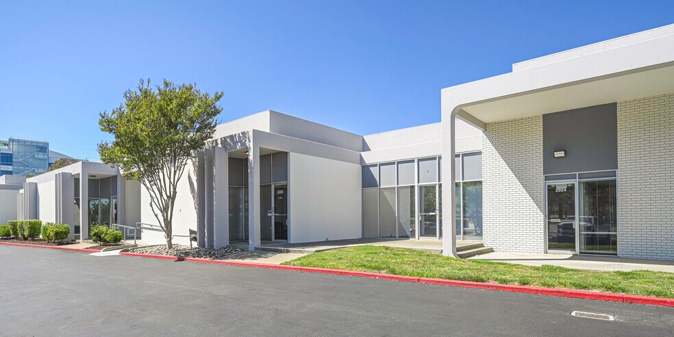 3028-3044 Scott Blvd, Santa Clara, CA à louer - Photo de l’immeuble – Image 2 sur 7