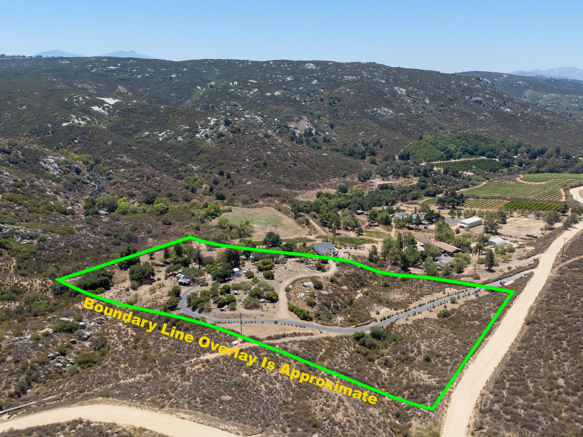 21041 Black Canyon Rd, Ramona, CA à vendre Photo principale– Image 1 sur 66