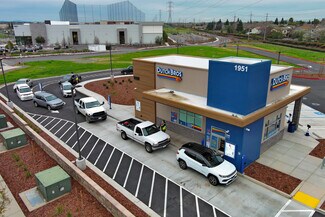 Plus de détails pour 1951 Freedom Way, Roseville, CA - Local commercial à vendre