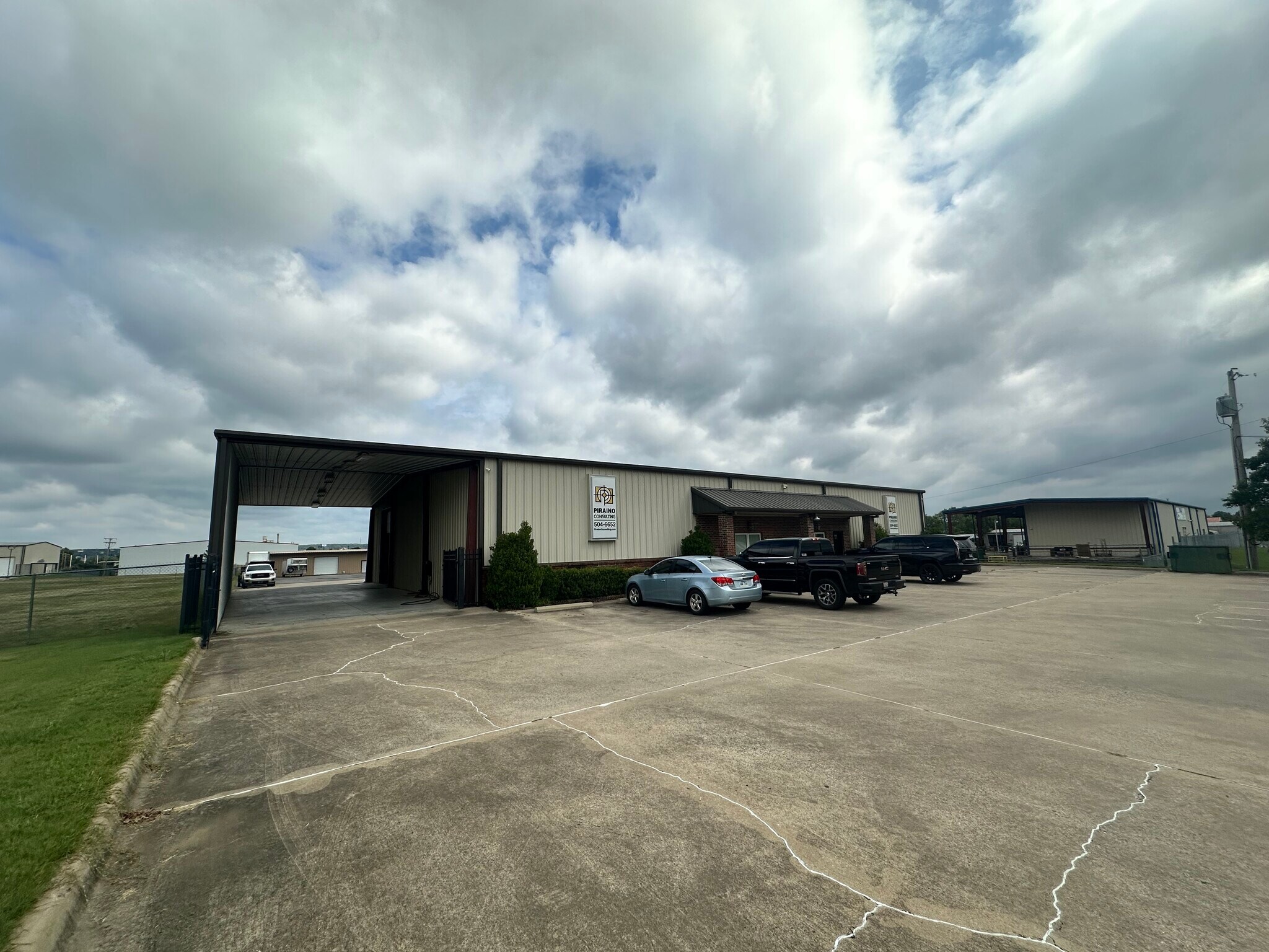 980 Runway Dr, Conway, AR à vendre Photo de l’immeuble– Image 1 sur 33