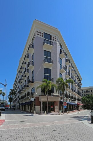 Plus de détails pour 101 N Clematis St, West Palm Beach, FL - Bureau, Local commercial à louer