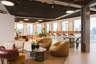 103-105 Bunhill Row, Londres à louer Photo de l’immeuble– Image 2 sur 177