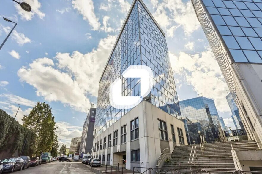Bureau dans Fontenay-sous-Bois à louer - Photo de l’immeuble – Image 1 sur 14