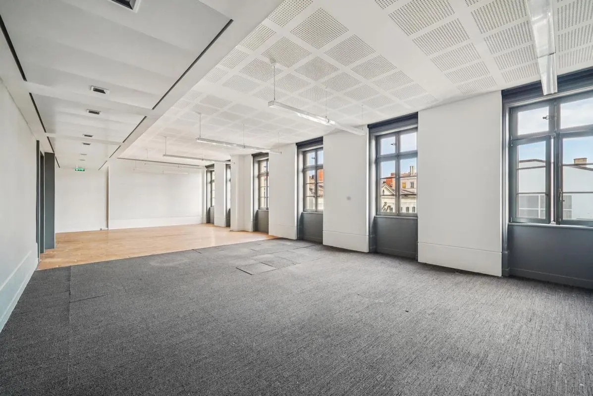 27 Rue Auguste Comte, Lyon à louer Photo de l’immeuble– Image 1 sur 14