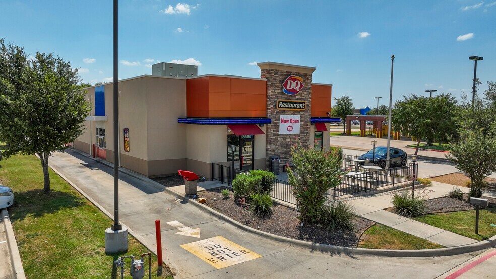 8620 N Beach St, Keller, TX à vendre - Photo de l’immeuble – Image 2 sur 2