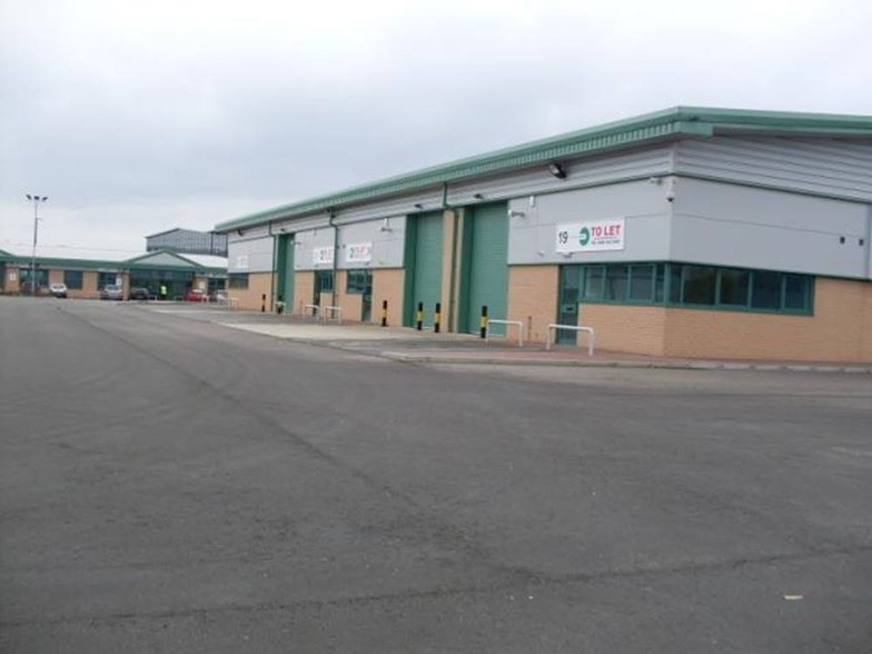 Yorkshire Way, Doncaster à louer - Photo de l’immeuble – Image 3 sur 4