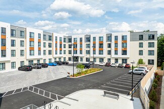 Plus de détails pour 289 Walk Hill St, Roslindale, MA - Logement à vendre