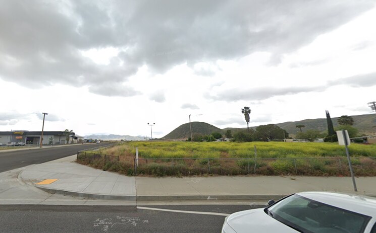 Florida Ave, Hemet, CA à vendre - Autre – Image 2 sur 3