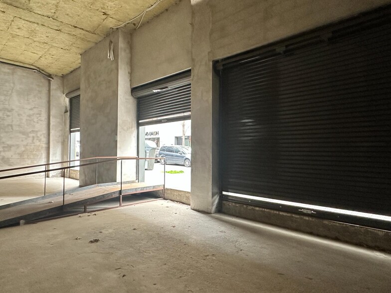 Immeuble residentiel dans Sabadell, Barcelona à vendre - Photo intérieure – Image 3 sur 4