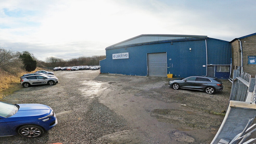 Laurieston Rd, Grangemouth à louer - Photo de l’immeuble – Image 1 sur 12