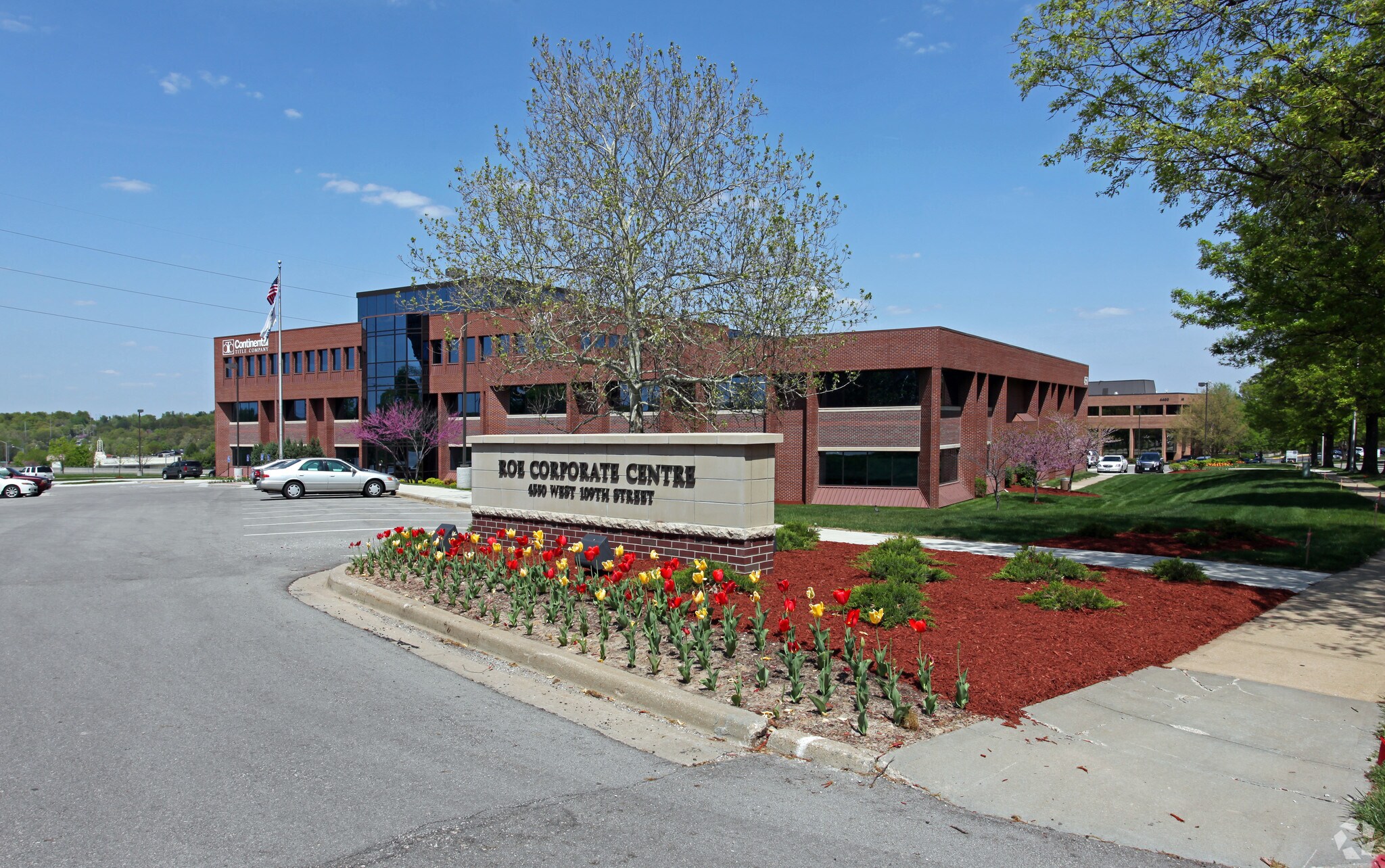 4550 W 109th St, Overland Park, KS à louer Photo de l’immeuble– Image 1 sur 4
