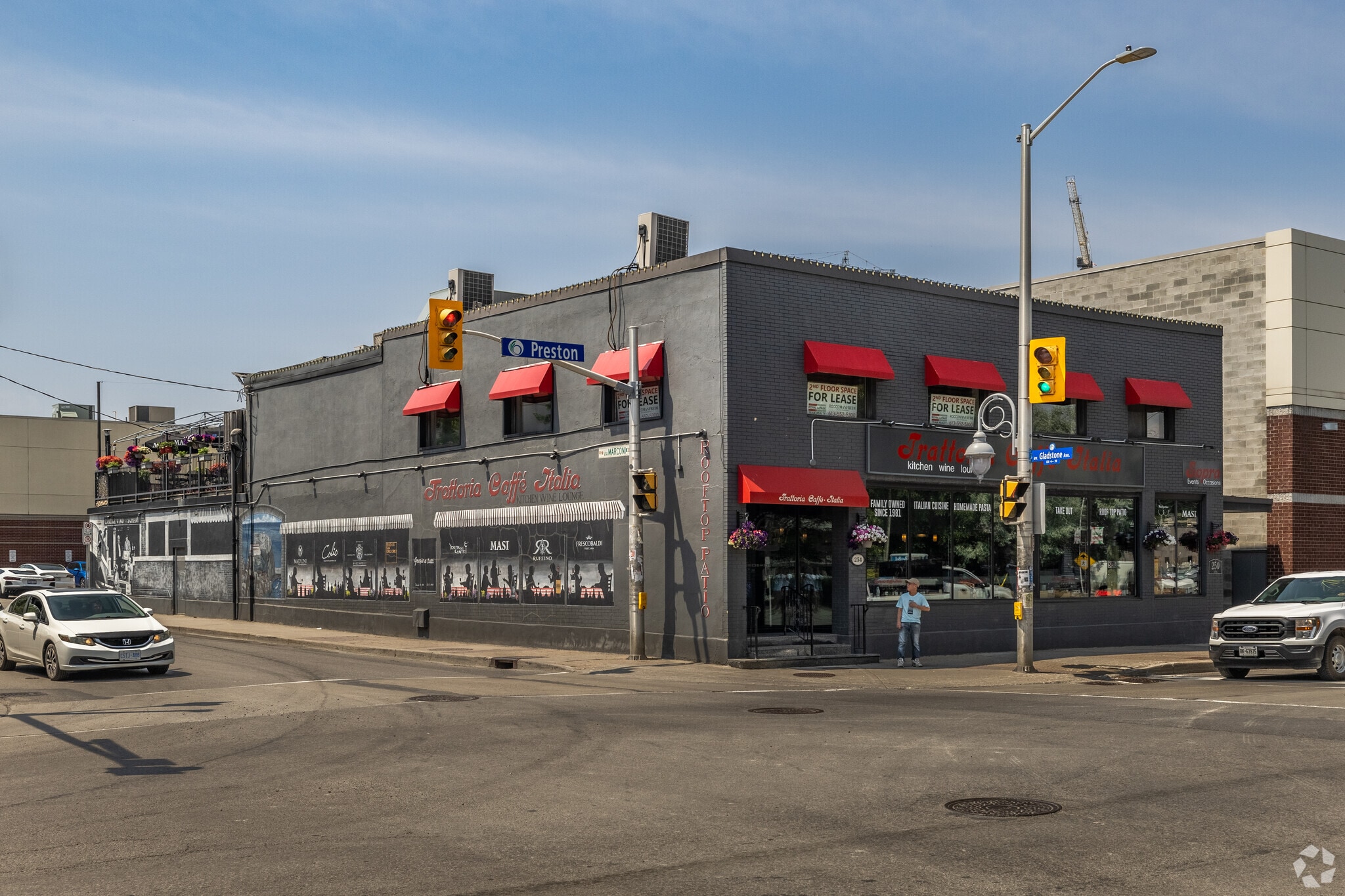 254 Preston St, Ottawa, ON à louer Photo principale– Image 1 sur 4