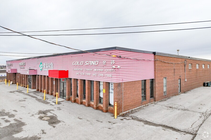 420 Denison St, Markham, ON à louer - Photo principale – Image 1 sur 3