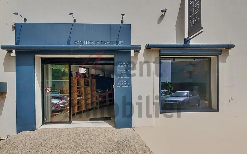 Local d’activités dans Noves à louer - Photo de l’immeuble – Image 1 sur 8