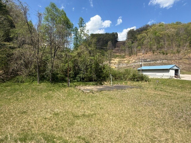 4040 Ky-15, Bonnyman, KY à vendre - Photo de l’immeuble – Image 3 sur 13