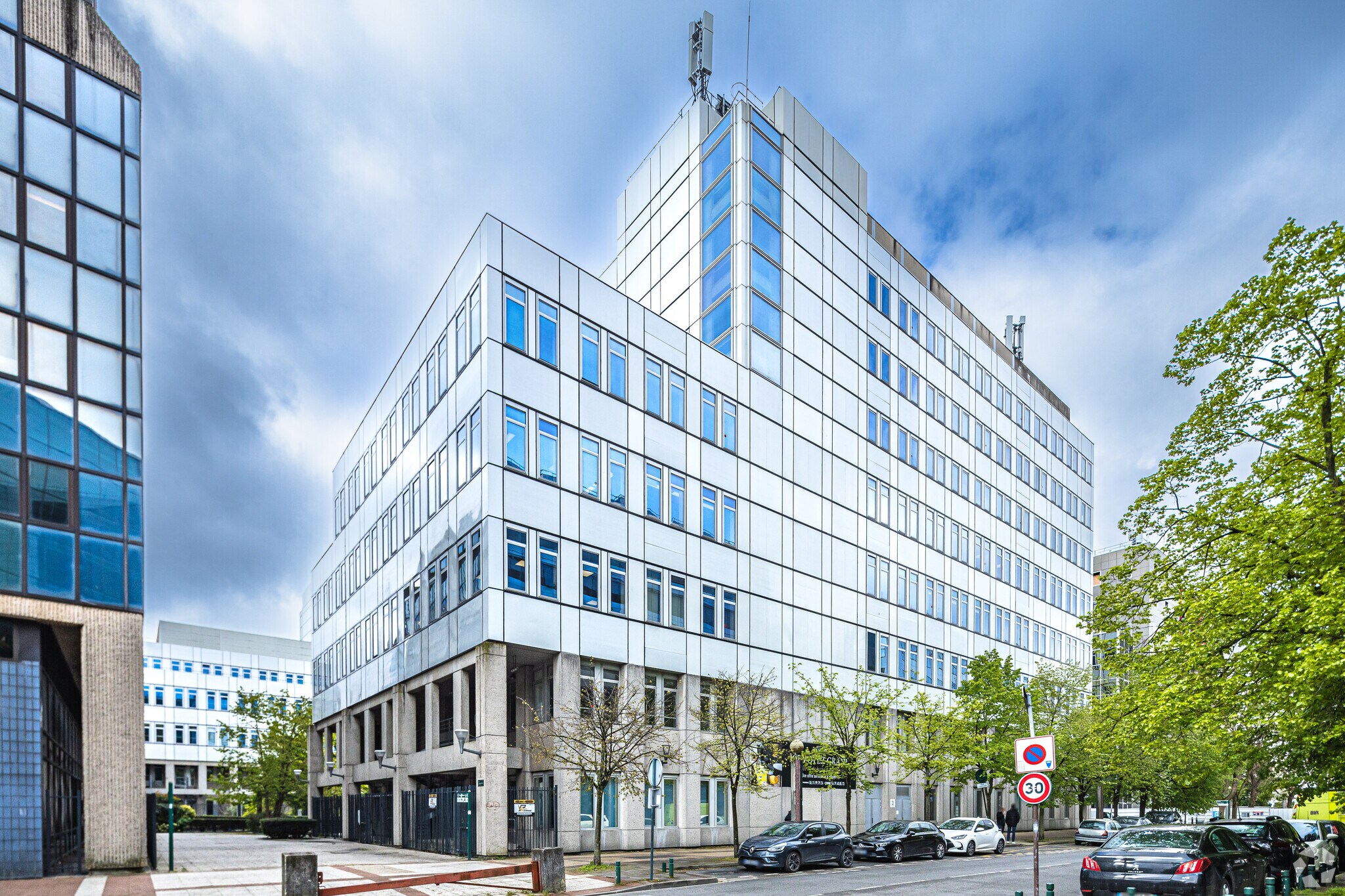 1 Place Jean Baptiste Clement, Noisy-le-Grand à louer Photo principale– Image 1 sur 4