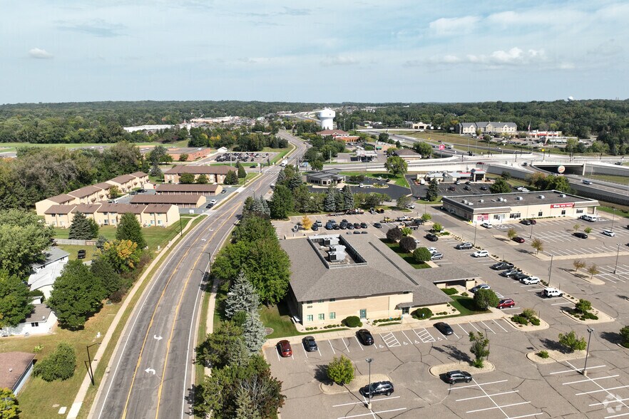 800 Freeport Ave N, Elk River, MN à louer - Aérien – Image 3 sur 3