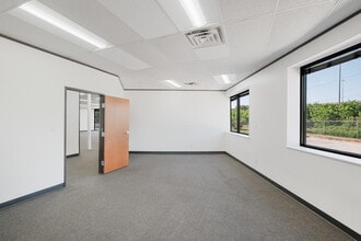 2157-2191 Woodward St, Austin, TX à louer Photo intérieure– Image 1 sur 23