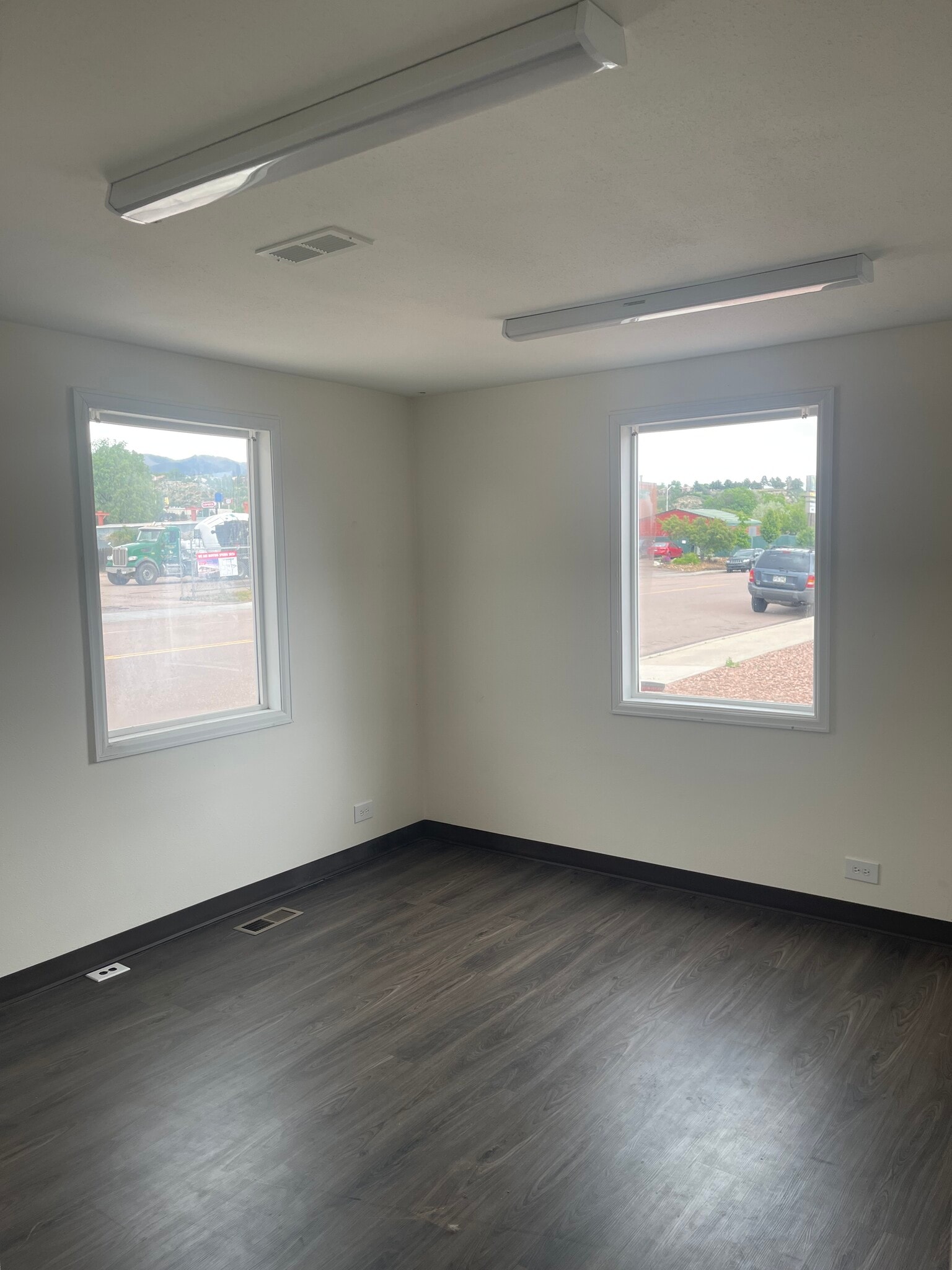 4405 Mark Dabling Blvd, Colorado Springs, CO à louer Photo intérieure– Image 1 sur 6