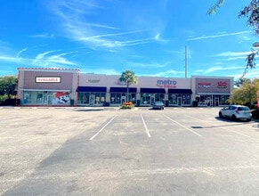 121 Howland Blvd, Deltona, FL à louer Photo de l’immeuble– Image 1 sur 3
