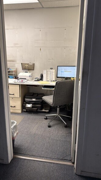 445-453 Hempstead Tpke, West Hempstead, NY à louer - Photo de l’immeuble – Image 2 sur 6