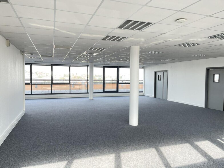 Bureau dans Créteil à louer - Photo intérieure – Image 2 sur 7