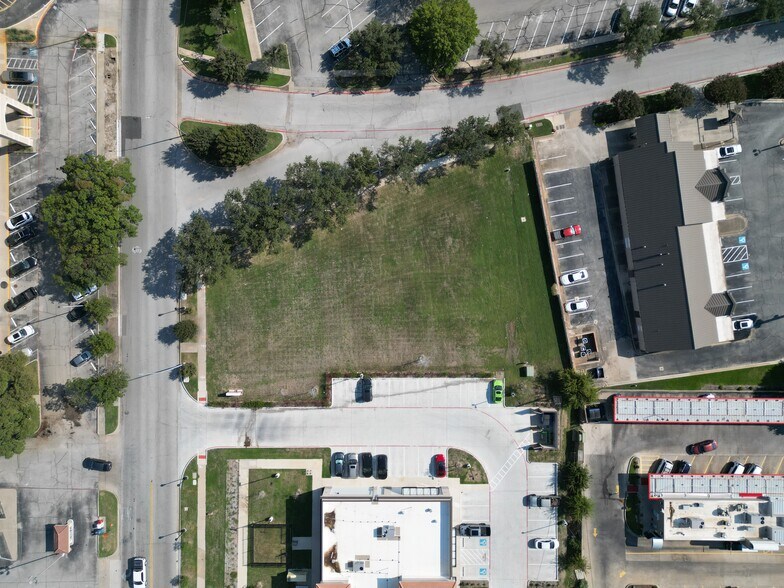 6201 Camp Bowie Blvd, Fort Worth, TX à louer - Photo de l’immeuble – Image 3 sur 6