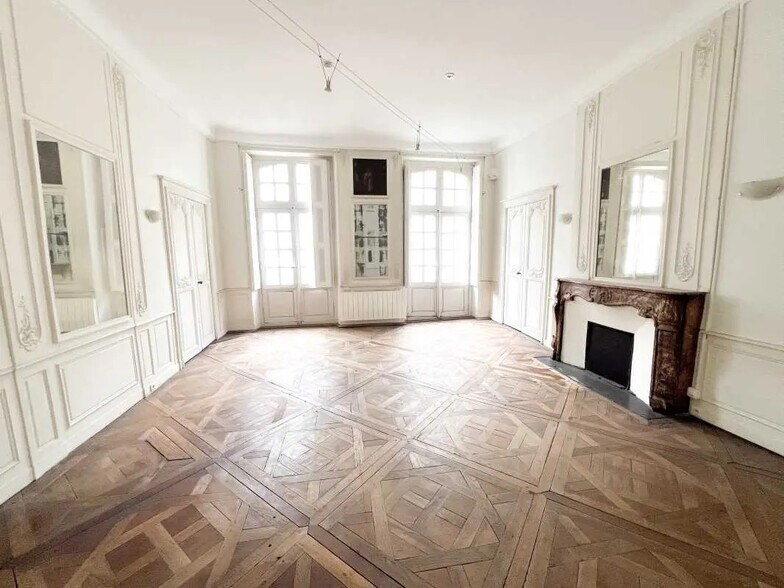 16 Allée Duguay Trouin, Nantes à vendre - Photo de l’immeuble – Image 2 sur 11